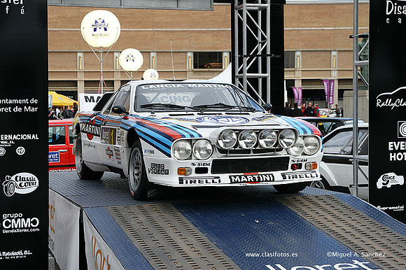 AutoRetro2009598