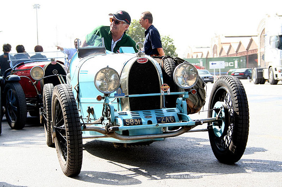 BugattiAValencia018