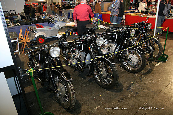 AutoRetro2009442
