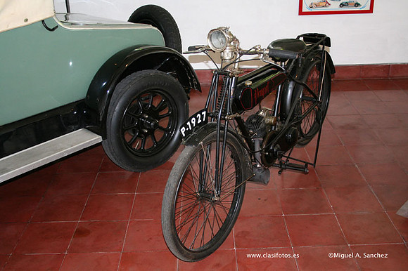 MuseoCaramulo100