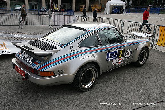 AutoRetro2009592
