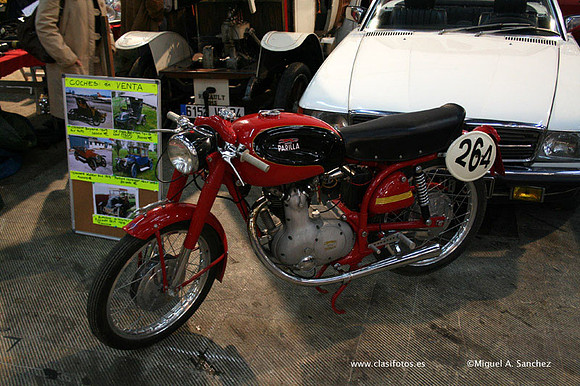 23AutoRetro040