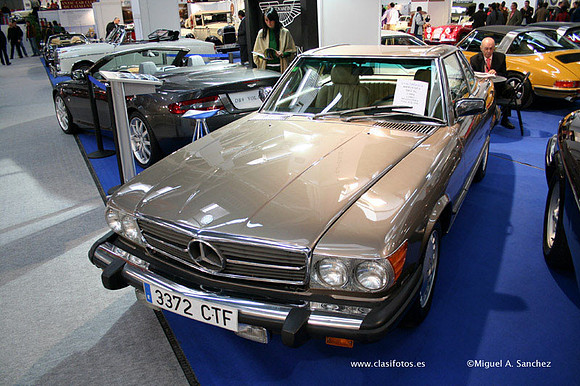 23AutoRetro158