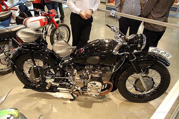 AnticAuto2015097
