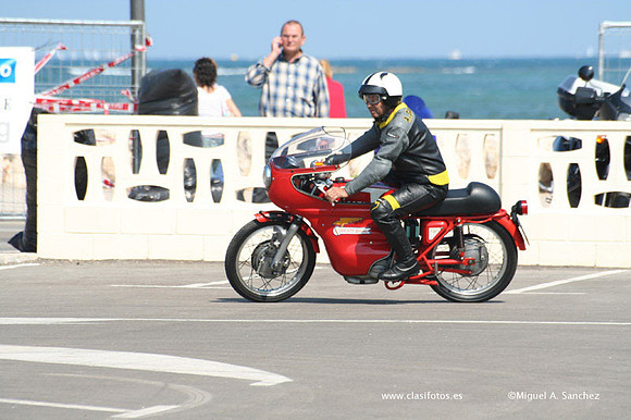ClassicRacingRevival203