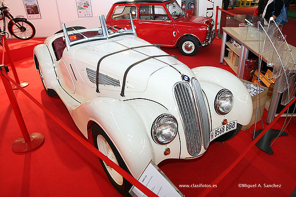 AutoRetro2009042