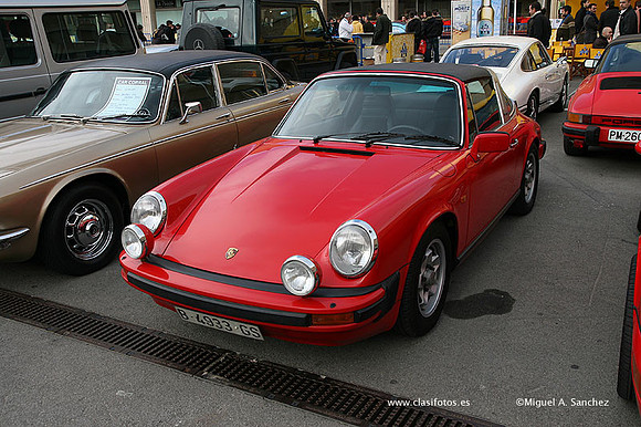 AutoRetro2009560