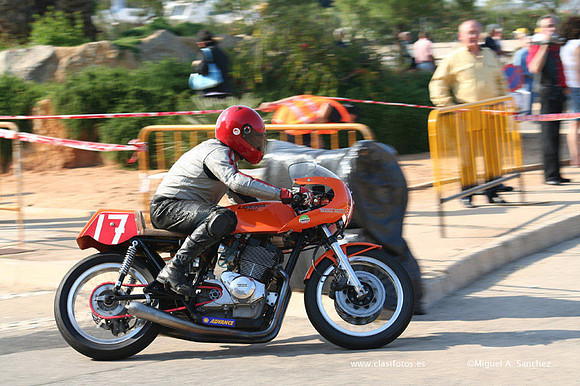 ClassicRacingRevival480
