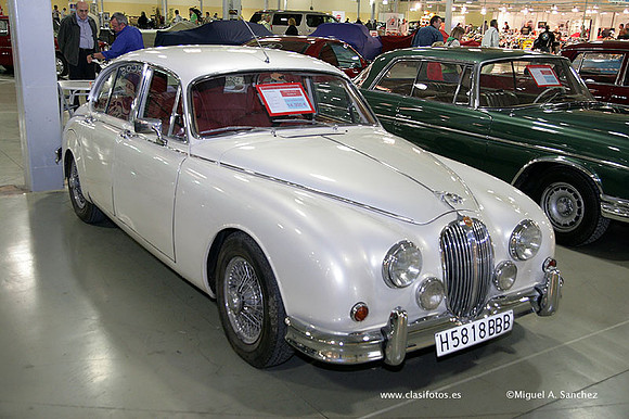 AnticAuto2010083