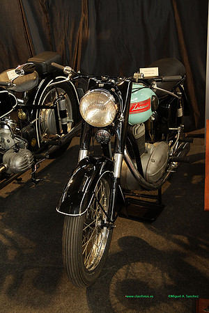 28AutoretroBcna082