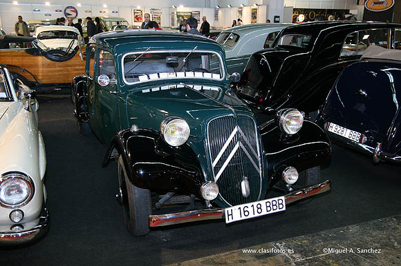 25AutoRetro0109