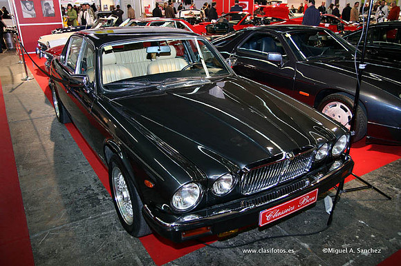 25AutoRetro0142