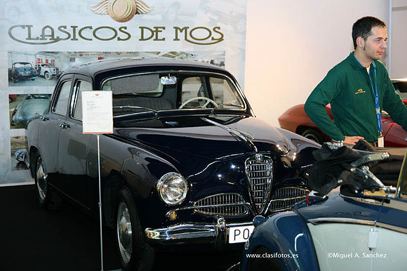 25AutoRetro0026