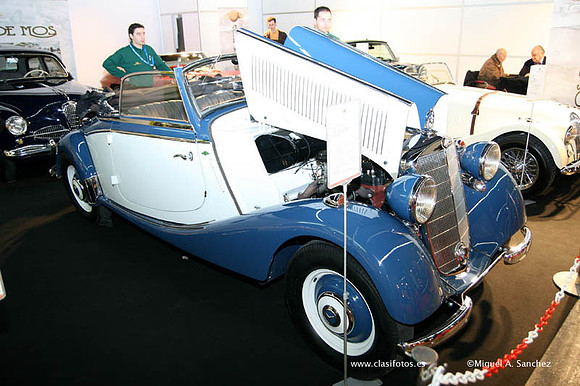 25AutoRetro0023