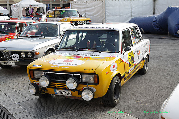 28AutoretroBcna007