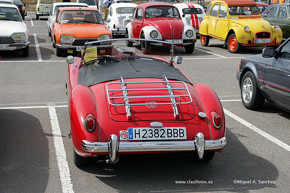 AnticAuto2010365