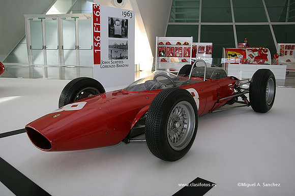 F1Ferrari012