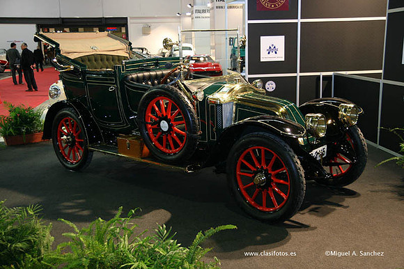25AutoRetro0001