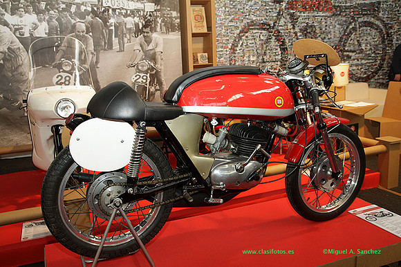 28AutoretroBcna109