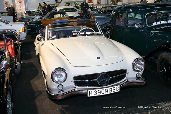 25AutoRetro0108