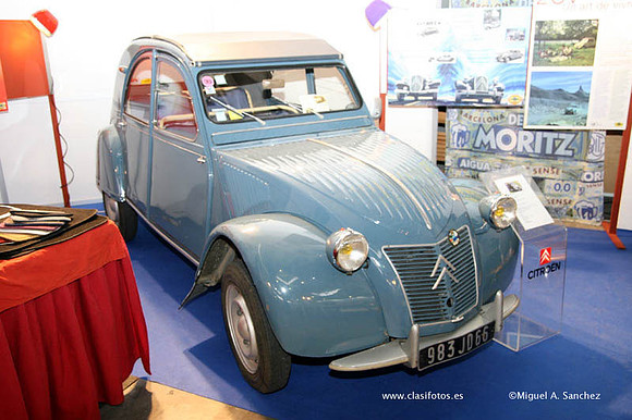 25AutoRetro0061
