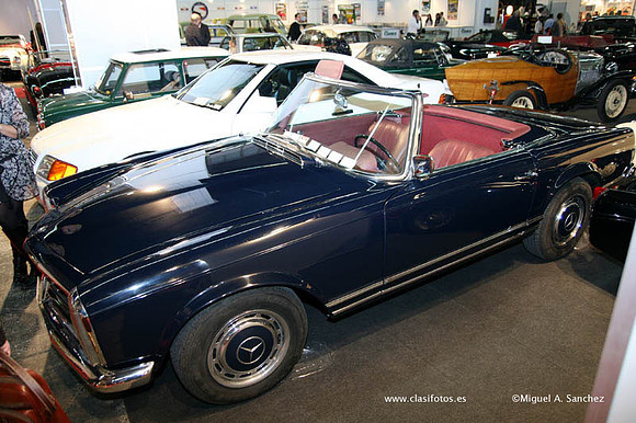25AutoRetro0106
