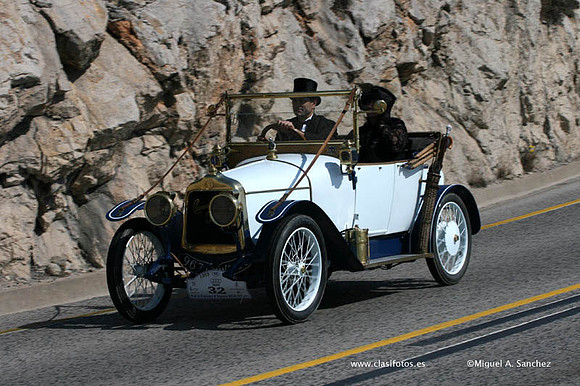 50BcnaSitgesGarraf250