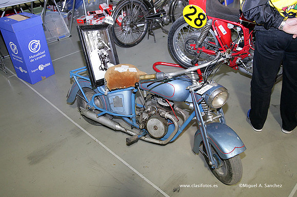 AnticAuto2010208