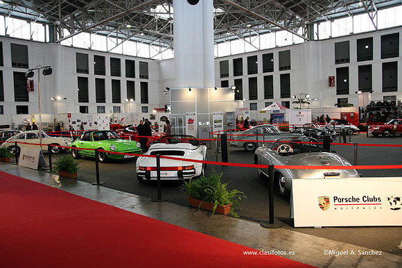 25AutoRetro0032