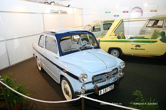25AutoRetro0008