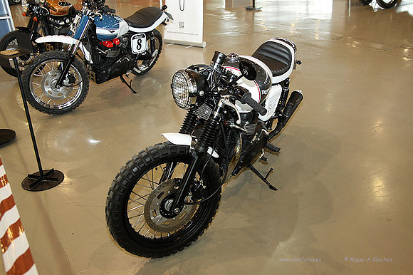 AnticAuto2015078