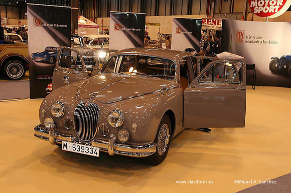 Retromovil20090337