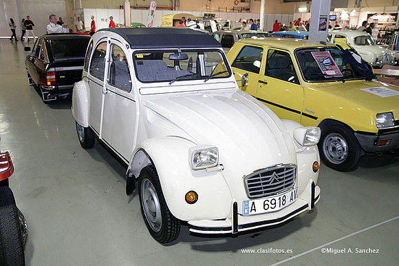 AnticAuto2010193