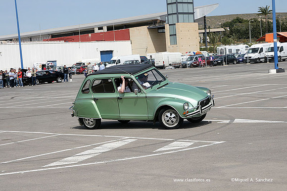 AnticAuto2010417