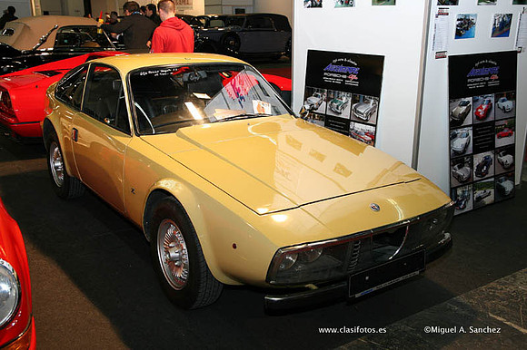 25AutoRetro0138