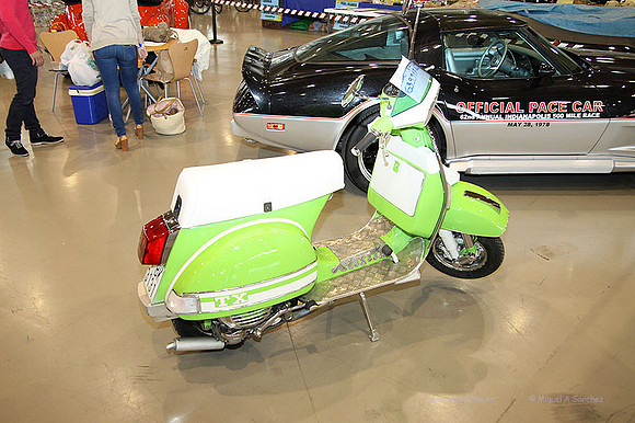 AnticAuto2015086