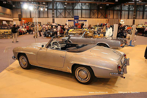 Retromovil20090584