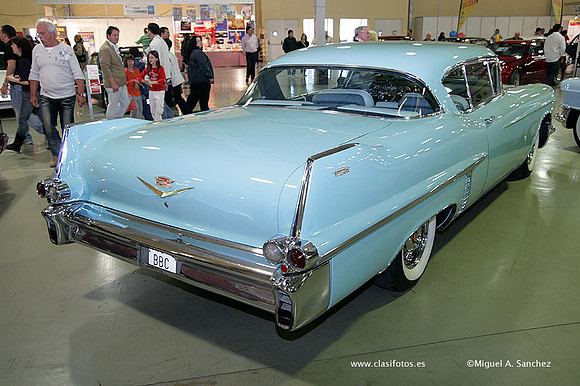AnticAuto2010288