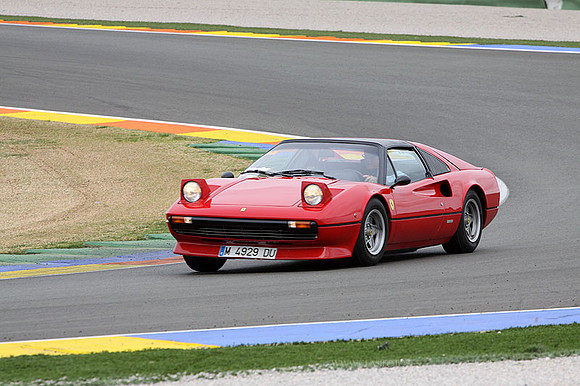 ClassicsLegends0425