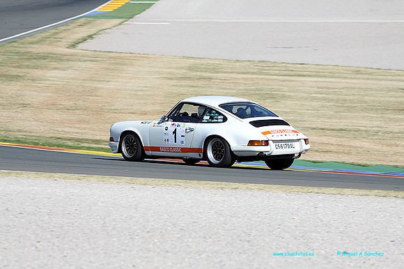 ClassicsLegends2140