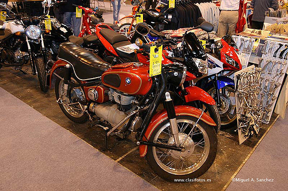 Retromovil20090394