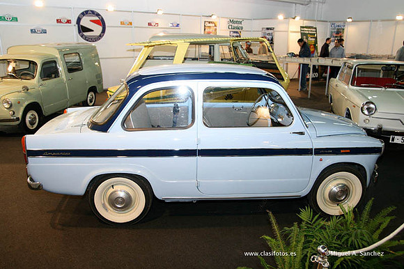 25AutoRetro0018