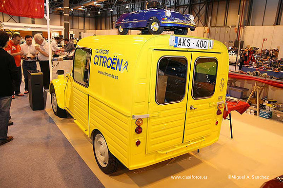 Retromovil20090397