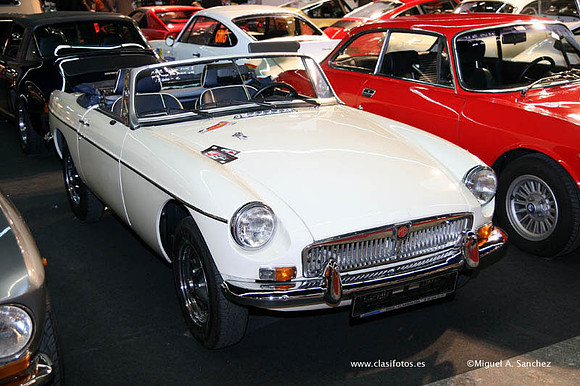 25AutoRetro0132