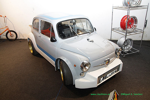 28AutoretroBcna158