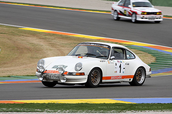 ClassicsLegends0405