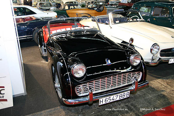 25AutoRetro0107