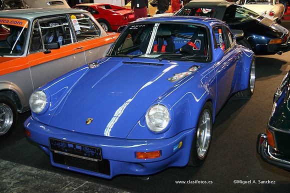 25AutoRetro0177