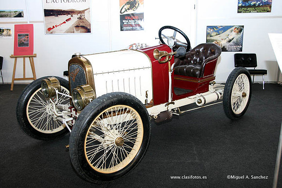 25AutoRetro0052