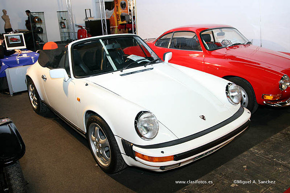 25AutoRetro0101